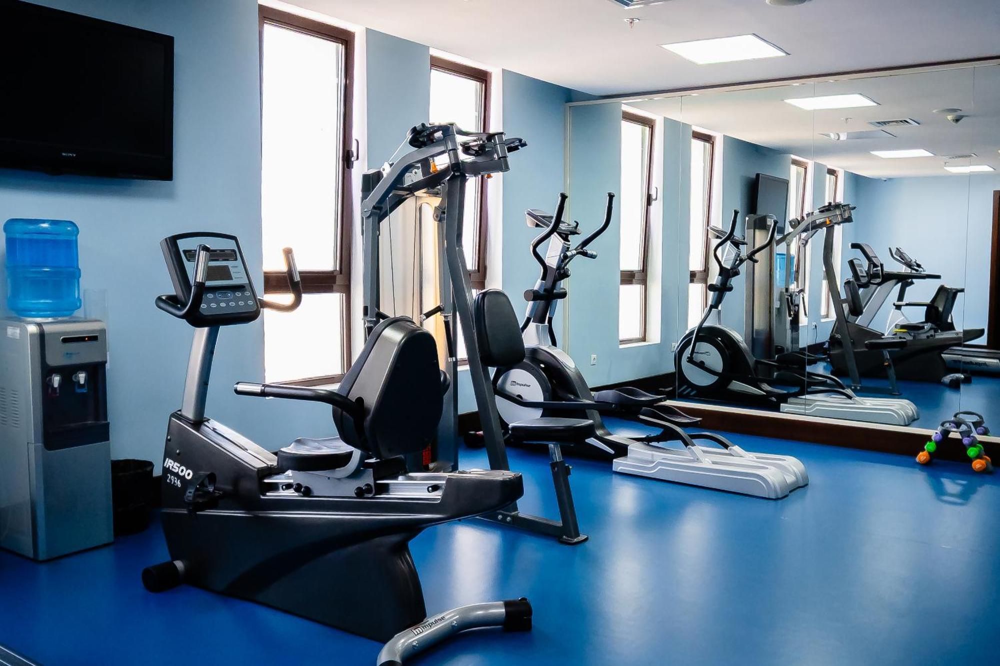 Holiday Inn Aktau By Ihg Esterno foto